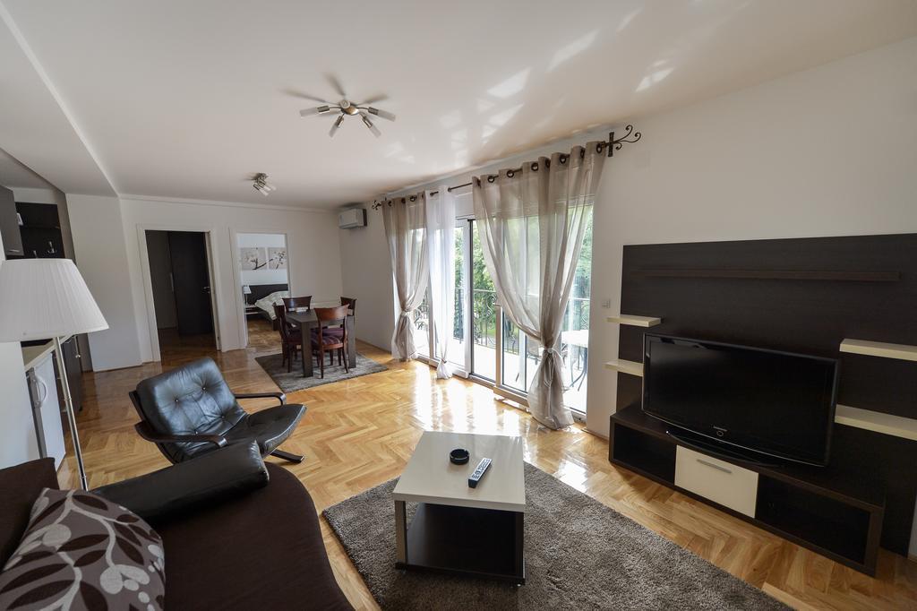 Park Srce Apartments Arandjelovac Habitación foto